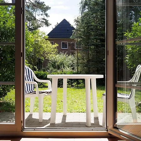 Gaestehaus - Residenz Kormoran Apartament Prerow